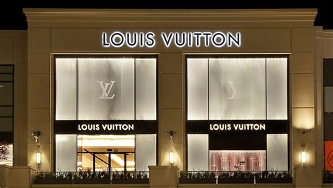 gucci store memphis